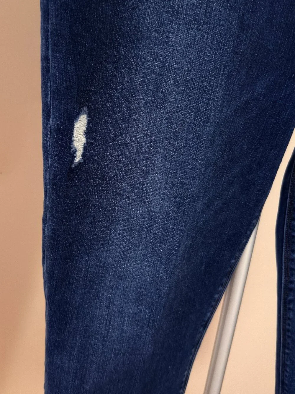 SPANX Distressed Demin Skinny Frayed Leg Pull-On Jeans - Size XL/TG